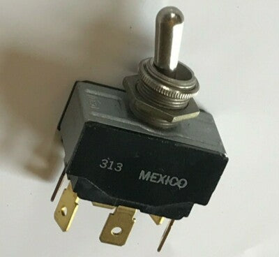 COLE HERSEE CH HEAVY DUTY TOGGLE SWITCH 55018BX DPDT 3A 250V SPADE TERM fd7m79