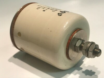 0.005uF 1600V VINTAGE WEGO RF FEED THROUGH CAPACITOR 109-1051 fbc3a5