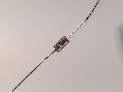 47pF 500V GLASS DIELECTRIC CGW CORNING ESTABLISHED RELIABILITY fd2j9