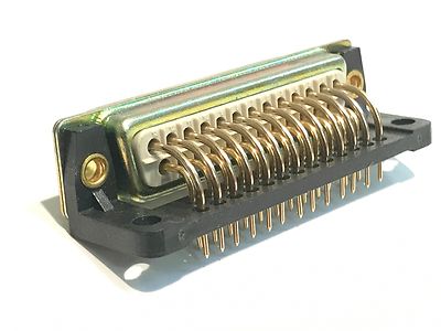 25 WAY PROFESSIONAL QUALITY D TYPE MALE RIGHT ANGLE CONNECTOR fd1f2