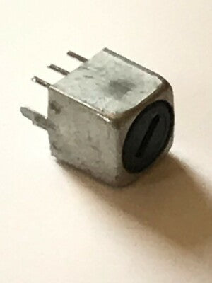 TOKO 5SVLC VARIABLE COIL 455KHz 5MM INDUCTOR 176 TURNS Q = 70 (x1) ad1i3
