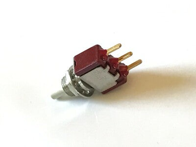 C&K 8121 MINI PANEL MOUNT SINGLE POLE SPCO PUSH SWITCH WITH PCB PINS fcb29.14