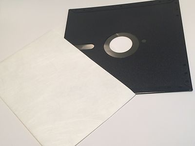 8 Inch Double Sided Floppy Disk. FD2-XD Maxell ac3c3