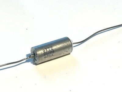 ITT MILITARY QUALITY SOLID TANTALUM AXIAL CAPACITOR 100uF 10v 10% ad1f11