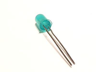 LOW CURRENT POWER 5MM GREEN LED (x2) fd1c5