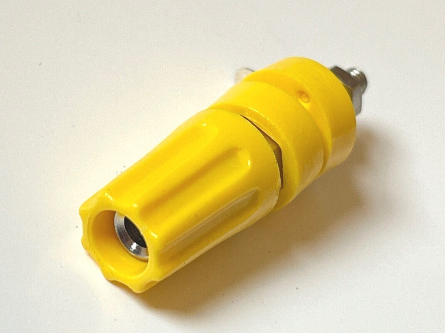 RS PRO 4MM TERMINAL SOCKET BINDING POSTS UK MADE & STOCK ALL COLOURS fcb28