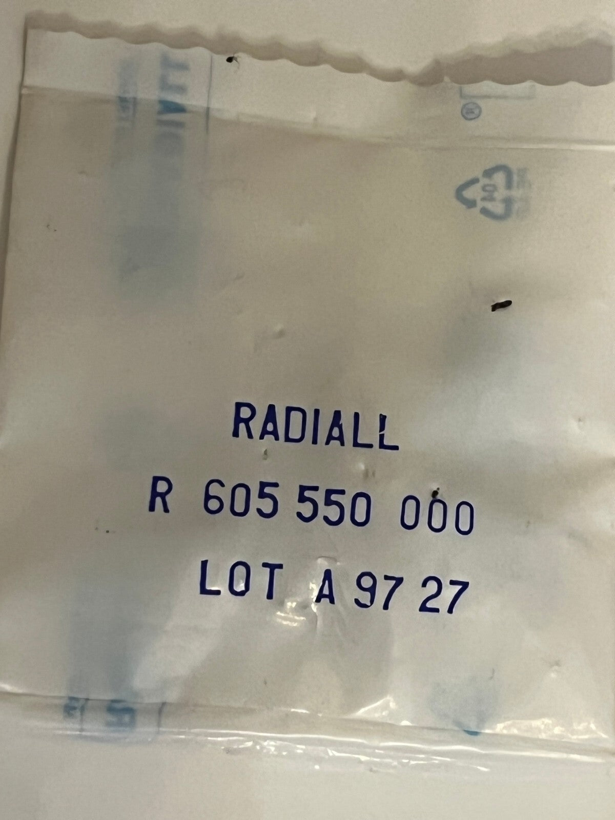RADIALL R605550000 BR2 SOCKET 78 OHM FEMALE 2 POLE BNC (x1) AD2N25