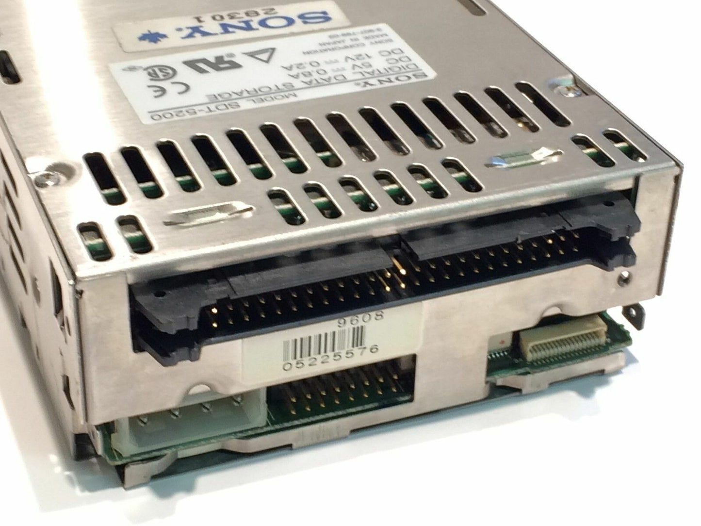 SONY SDT-5200 DDS2 4/8GB DAT TAPE DRIVE NEW BOXED ad2~24
