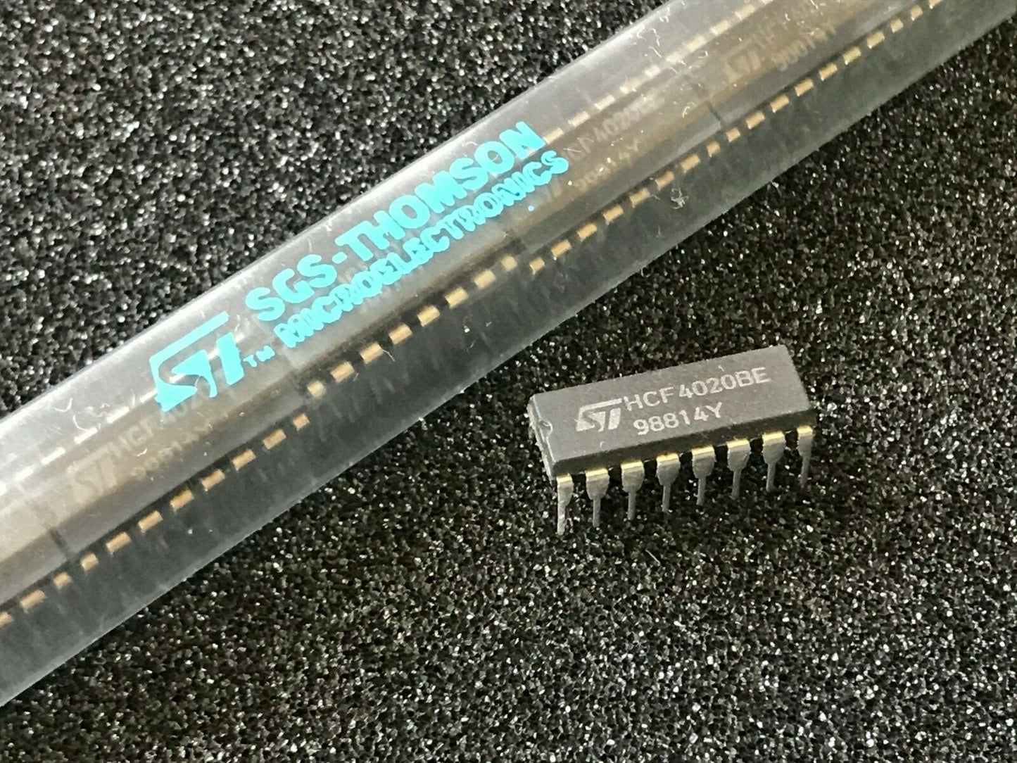 HCF4020BE ORIGINAL ST BINARY COUNTER CHIP UK STOCK x1 fcb27.9