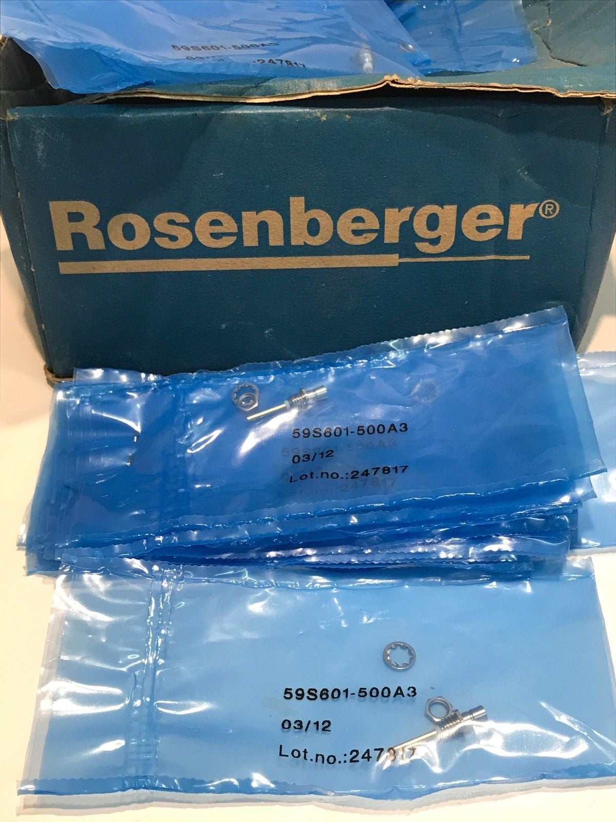 ROSENBERGER PREMIUM QUALITY PANEL MOUNT SMC FEMALE WITH LONG PIN (X1) fd7L34