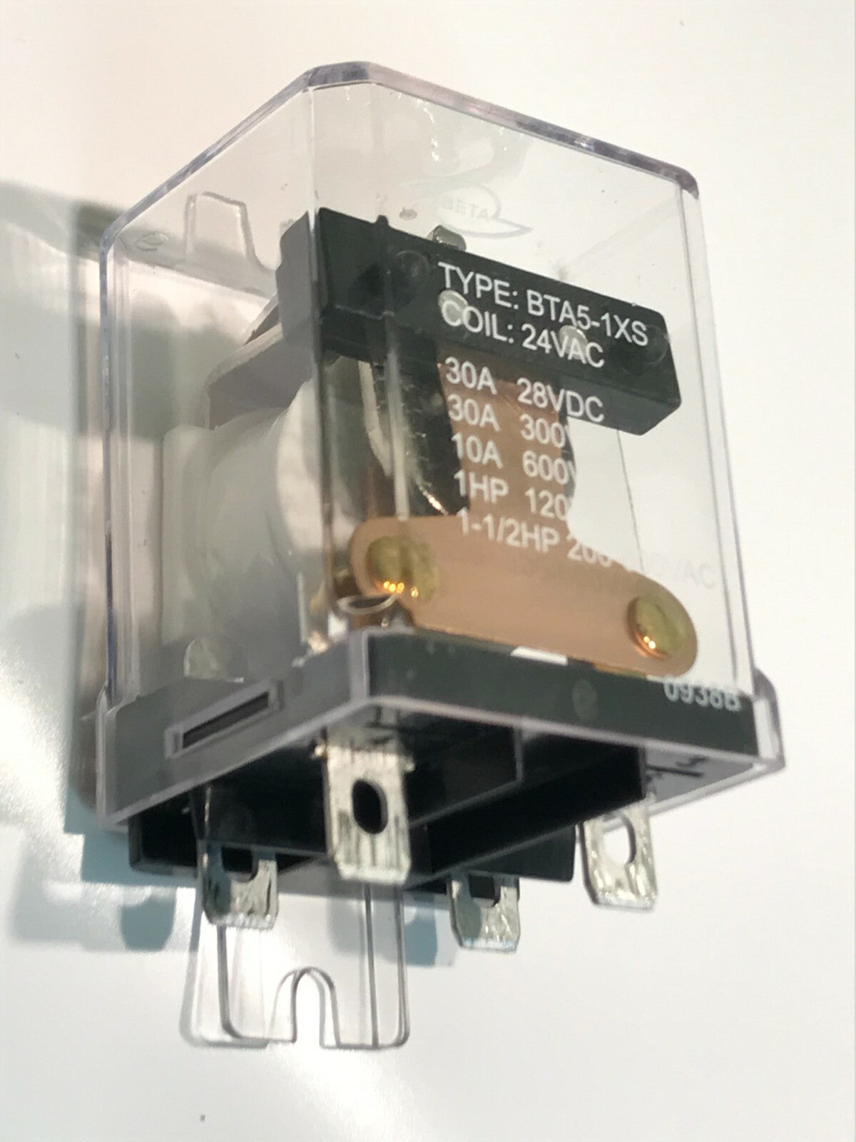 24V AC SINGLE POLE ON - OFF HEAVY DUTY RELAY WITH 30A CONTACTS x1 ad2k9