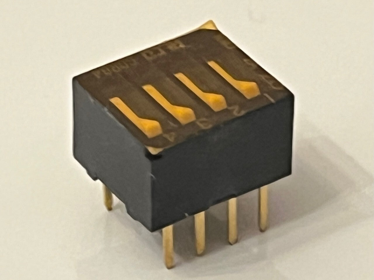 ALCO 4 WAY DIP DIL SWITCH x1 GDR04 FBA10A8