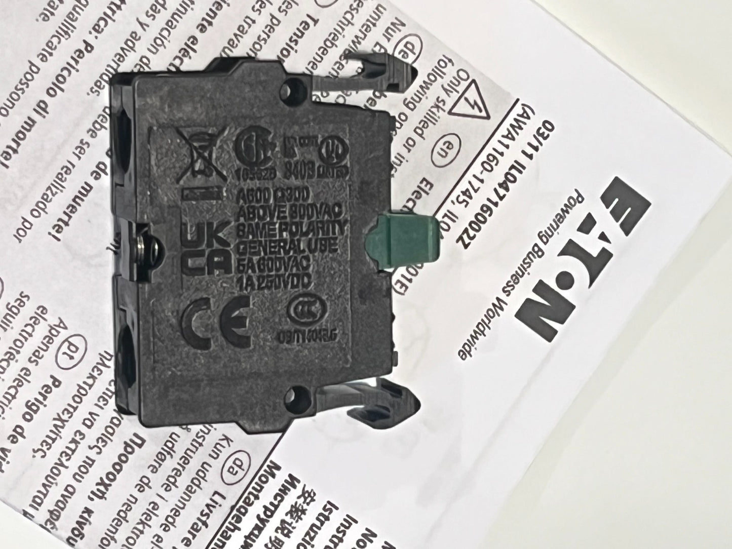 EATON M22-K10 CONTACT BLOCK RS 399-3573 ad1m40