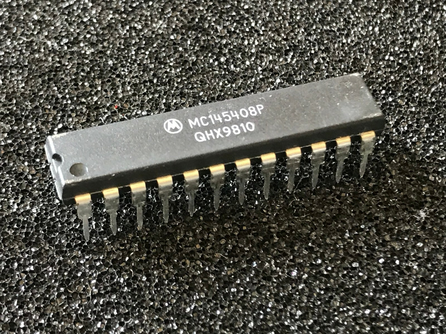 ORIGINAL MOTOROLA MC145408P 24 PIN DIL DRIVER / REC CHIP UK STOCK x1 fd6d83