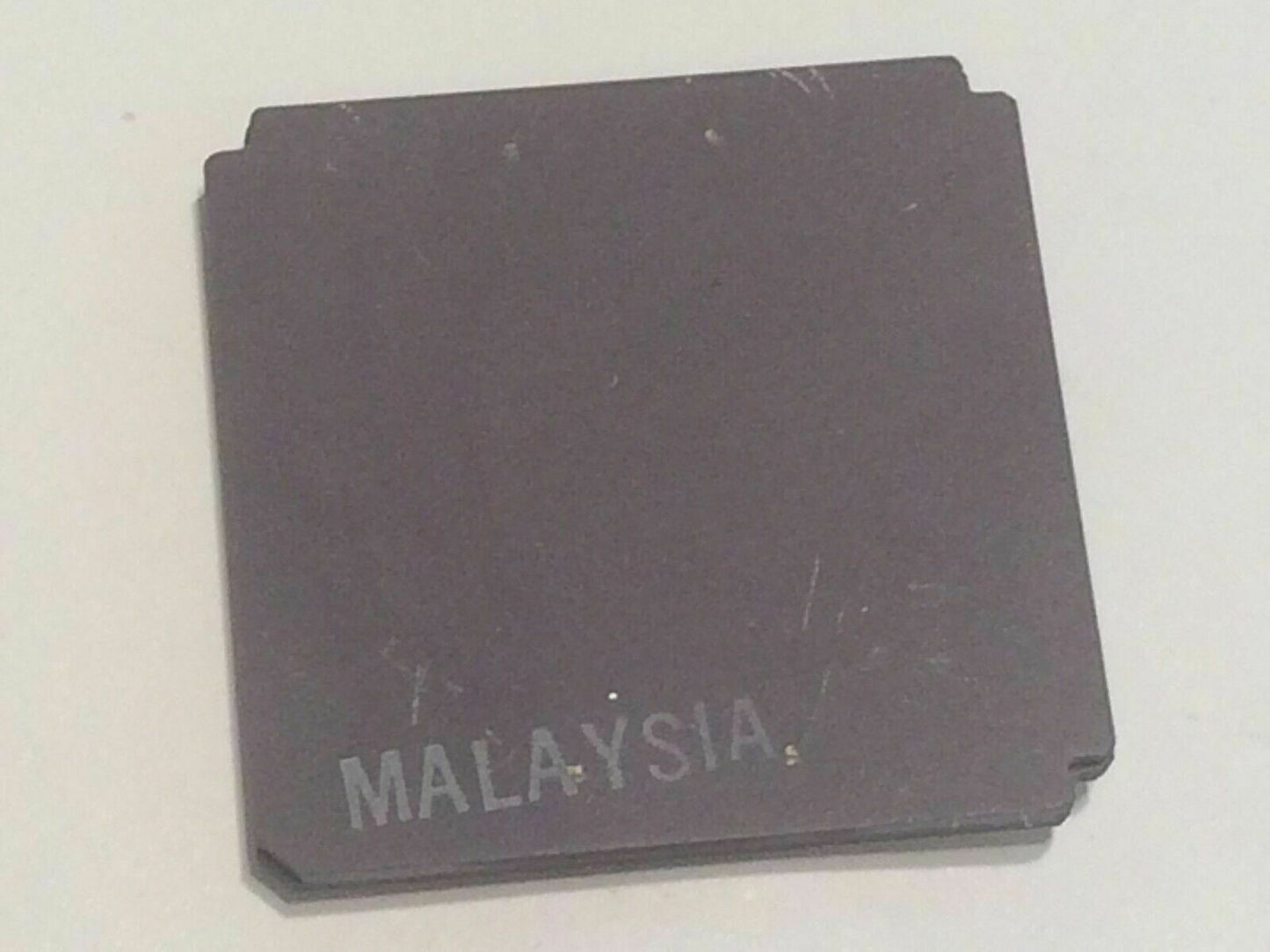 AMD R80186 FLAT PACK GOLD CERAMIC CHIP COLLECTIBLE VINTAGE PROCESSOR fba10a53