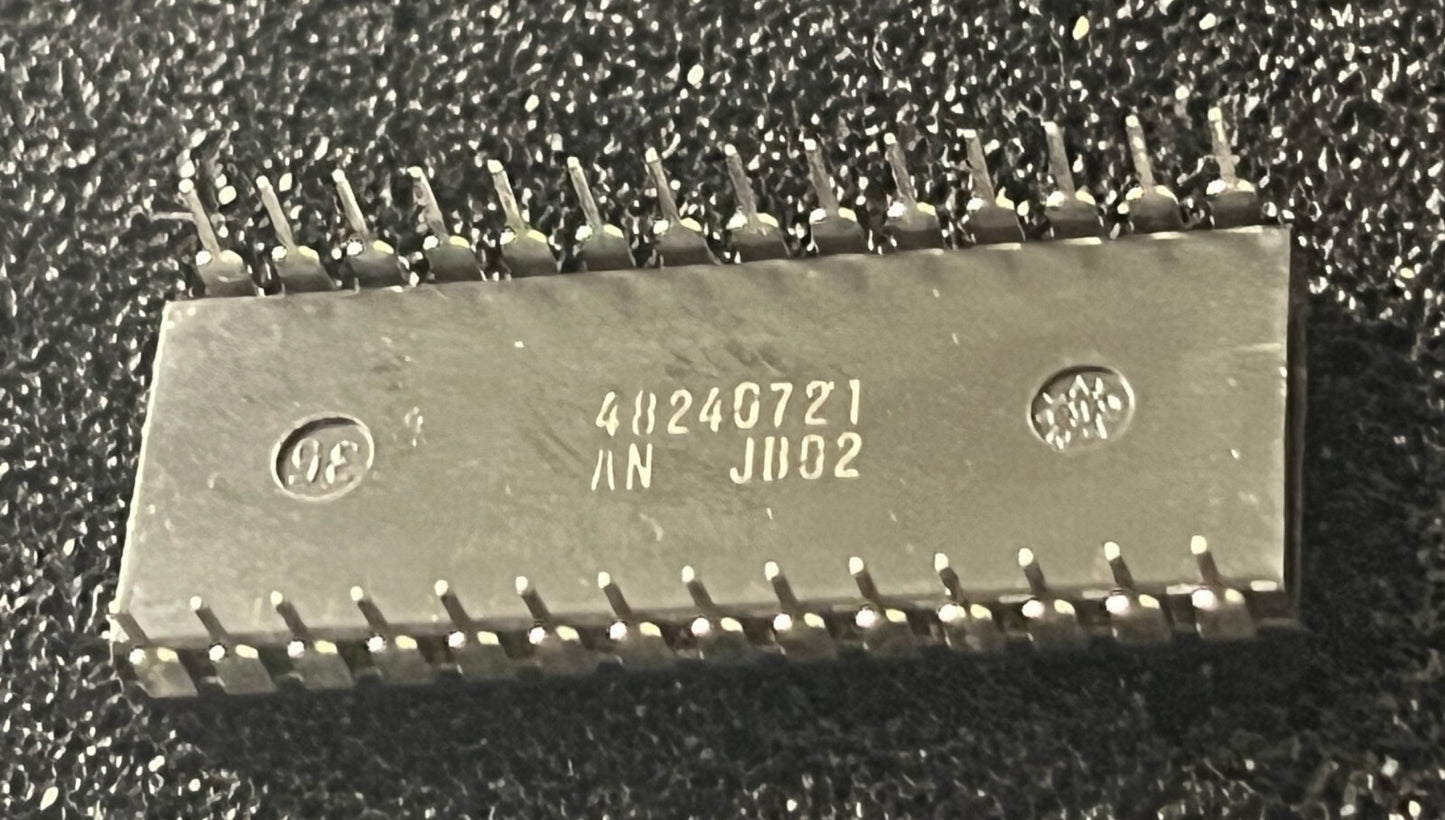 P8259A ORIGINAL INTEL PROGRAMMABLE INTERRUPT CHIP UK STOCK x1 fcb20.23