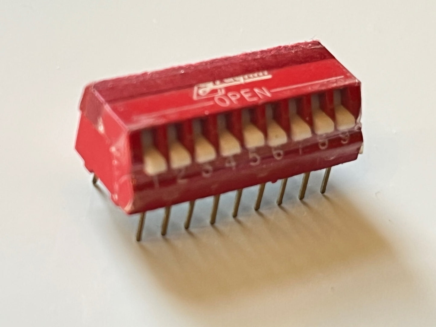 GRAYHILL 9 WAY PIANO DIP DIL SWITCH PREMIUM QUALITY x1 76PSB09S FBA10A7