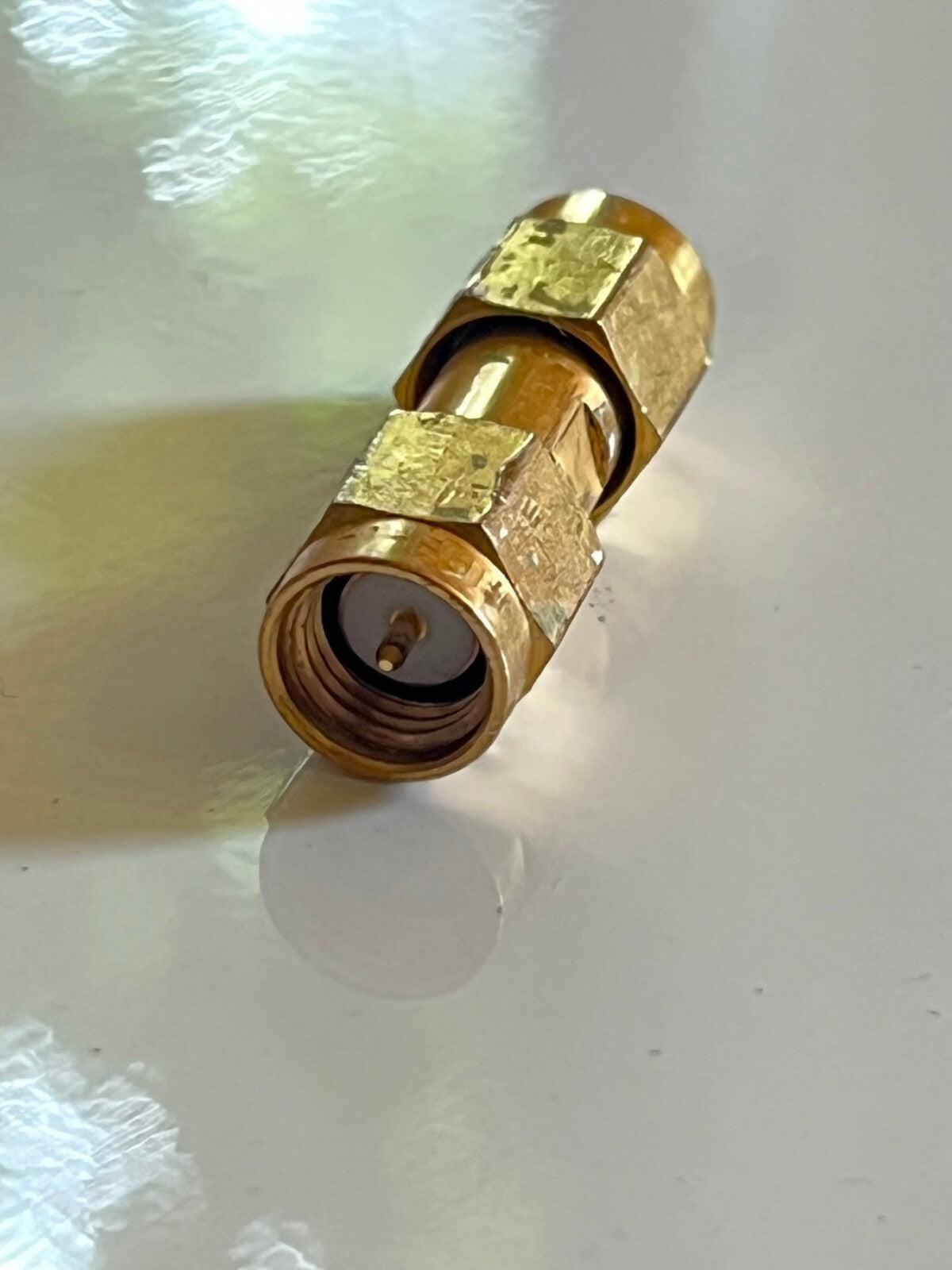 SUHNER SMA MALE - MALE RF ADAPTER 32_SMA-50-0-1 ad2n36
