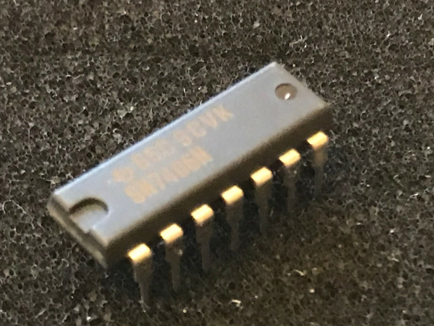 SN7406N ORIGINAL TEXAS HEX BUFFER CHIP UK STOCK x1 fcb16.41