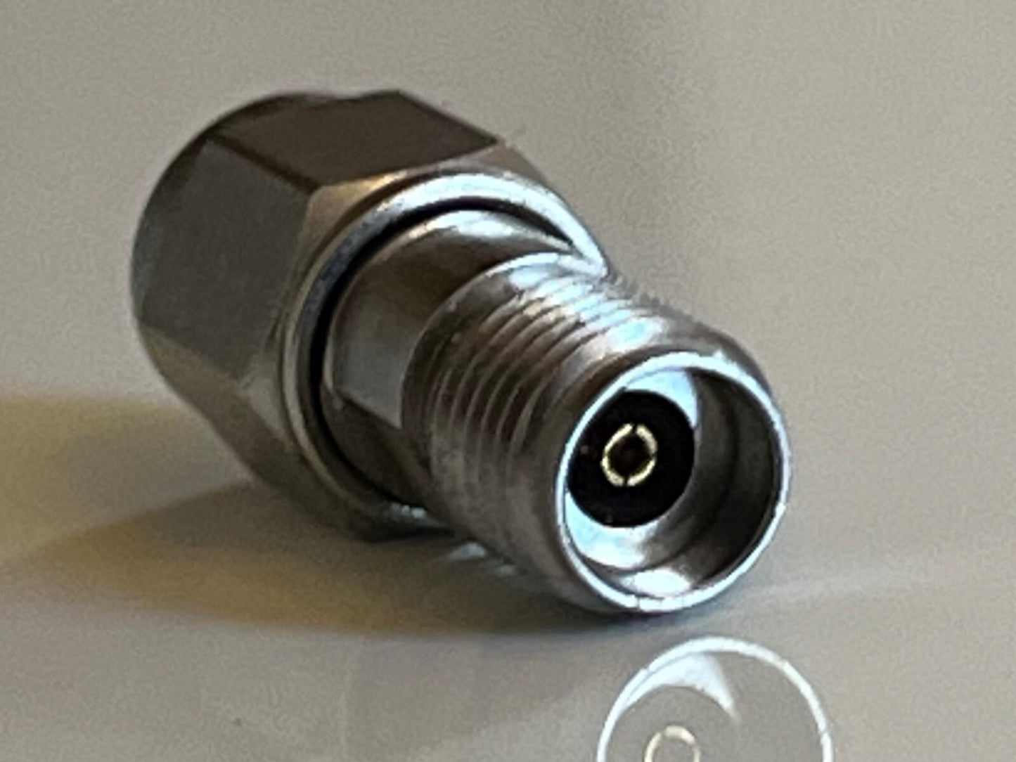 2.4MM MALE - 2.92MM FEMALE RF MICROWAVE 50GHZ ADAPTER PREMIUM QUALITY AE1W17