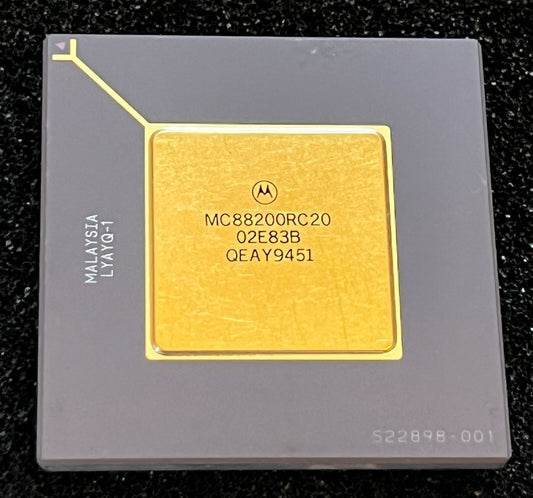 MC88200RC20 MOTOROLA COLLECTIBLE CERAMIC GOLD PGA CACHE CONTROLLER fcb28.11