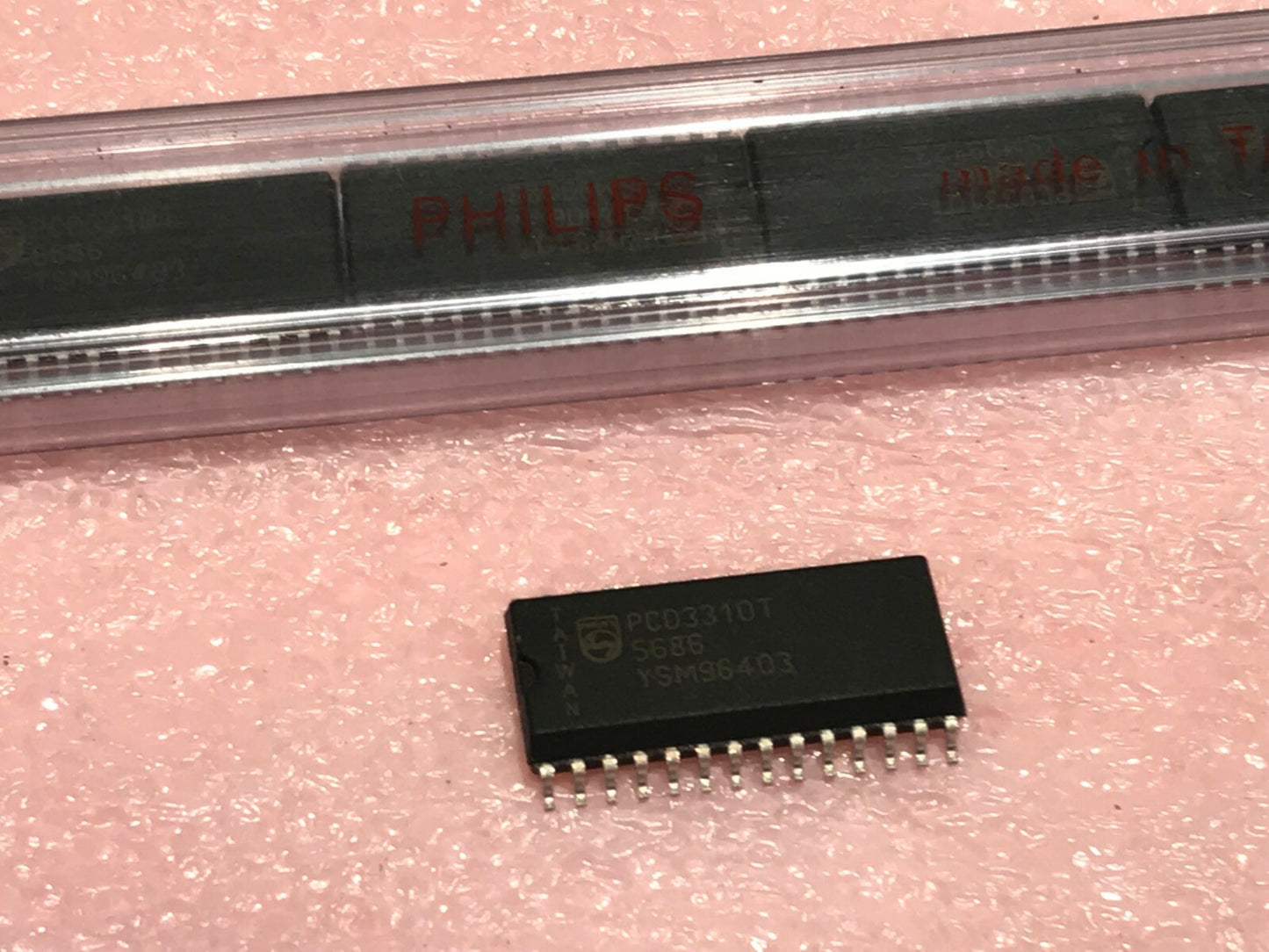 PCD3310T PHILIPS DTMF DIALLER NEW UNUSED UK STOCK (x1) ad1a18
