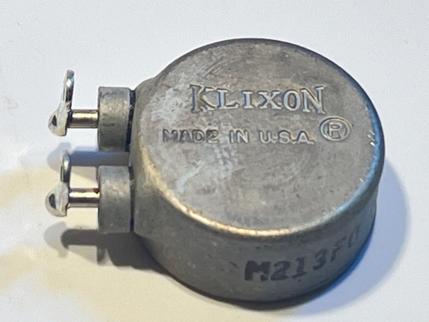KLIXON M2 THERMOSTAT SWITCH 2A NORMALLY OPEN CONTACT 40°C MILITARY SPEC ae1T27