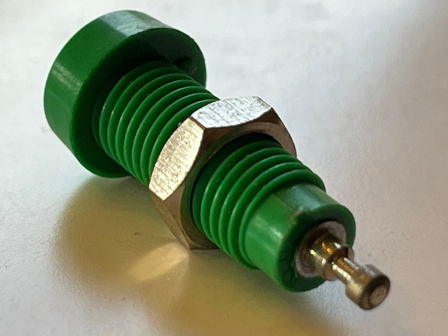 4MM PANEL MOUNT BANANA SOCKET GREEN CLASSIC OLD RS STYLE x1 fba39.23