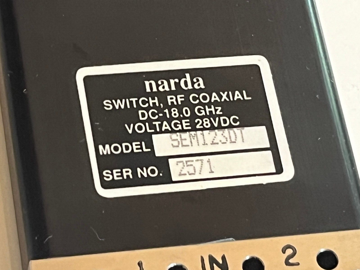 NARDA SEM123DT RF SMA FAIL SAFE COAXIAL RELAY 18GHz 28Vdc SPDT AD2N34