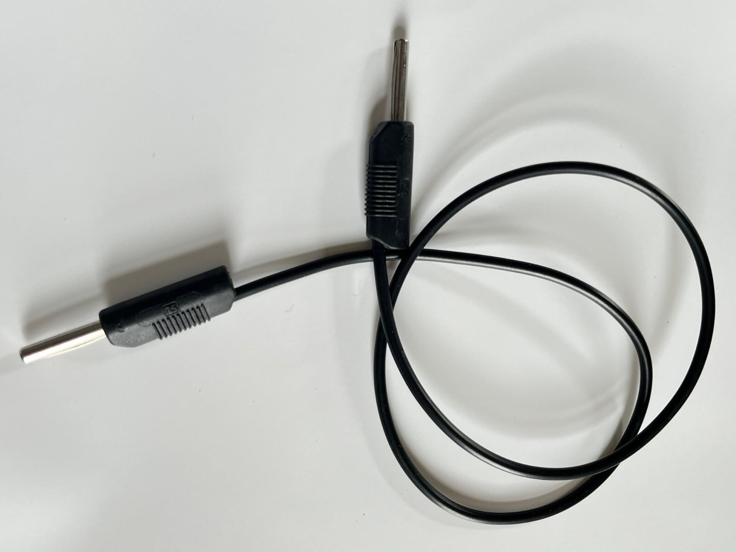 RS PRO QUALITY 4MM STACKABLE BANANA PLUG TEST LEAD 0.5M LONG BLACK ad1*17