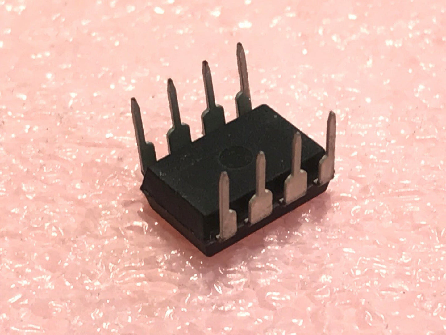 MICROCHIP PIC12C508A04 PIC 12C508A04/P 8 PIN DIL UK STOCK (x1) ad1n1E