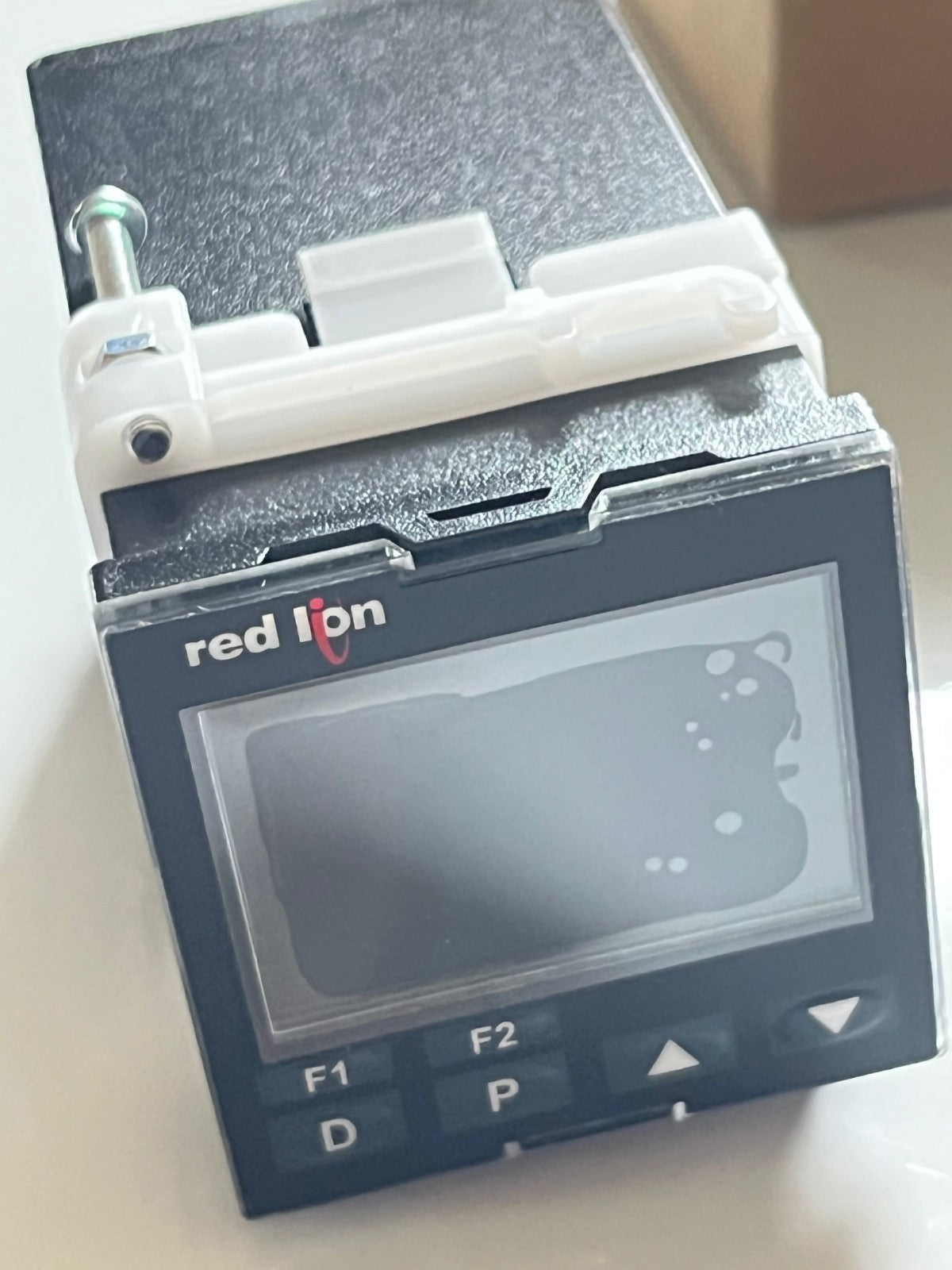 RED LION PXU21AB0 PANEL MOUNT PID TEMPERATURE CONTROLLER RS 195-9205 fd1d43