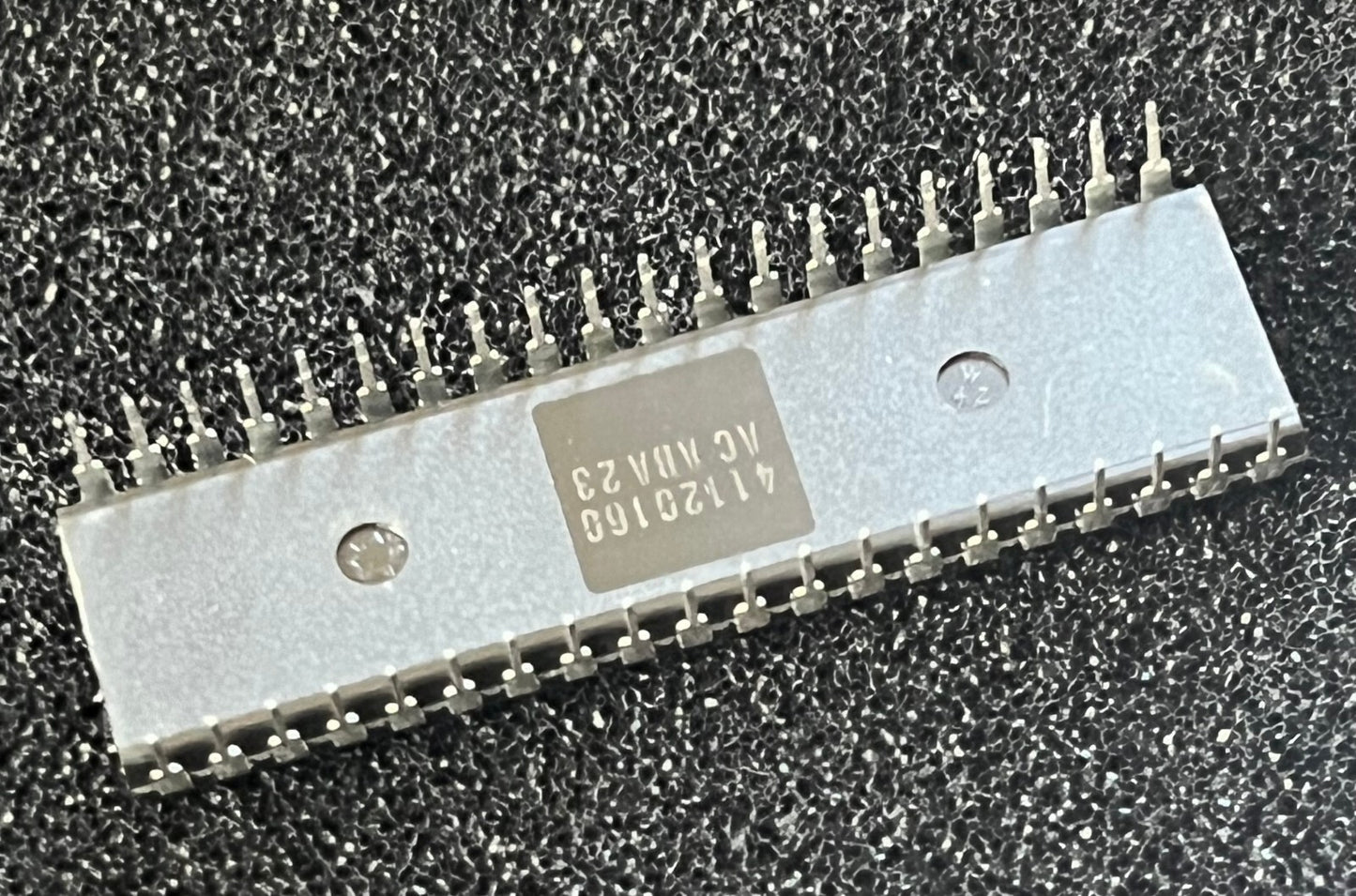 P8237A-5 INTEL DMA MEMORY CONTROLLER IC UK STOCK (x1) fcb28.27
