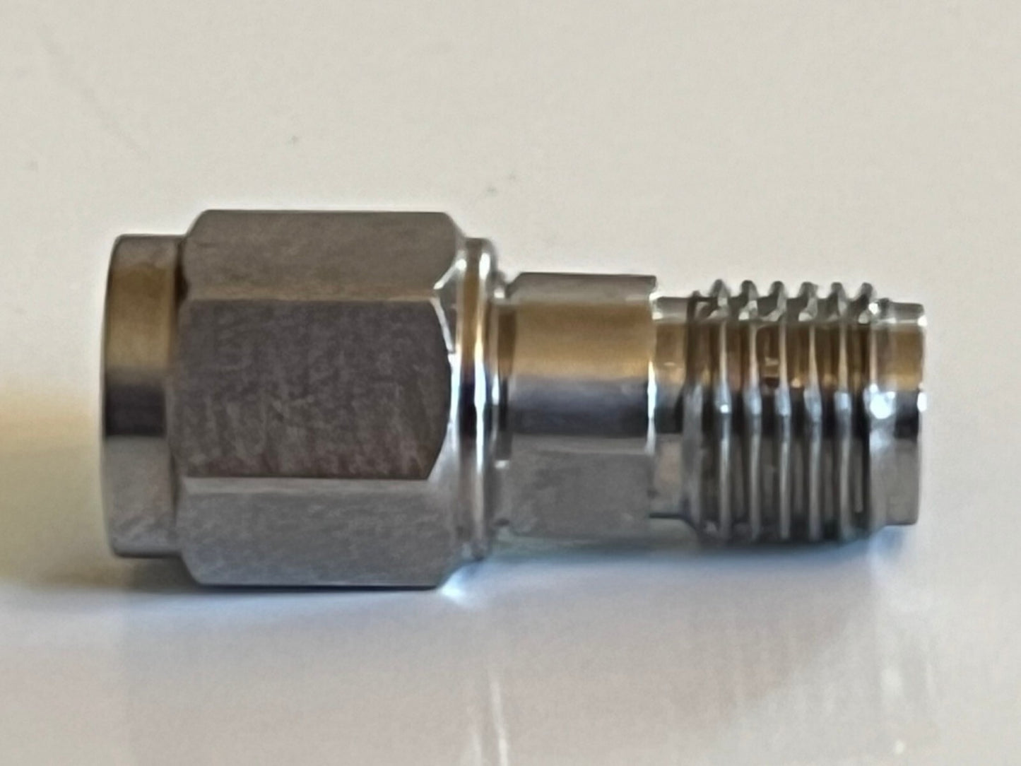 2.4MM MALE - 2.92MM FEMALE RF MICROWAVE 50GHZ ADAPTER PREMIUM QUALITY AE1W17