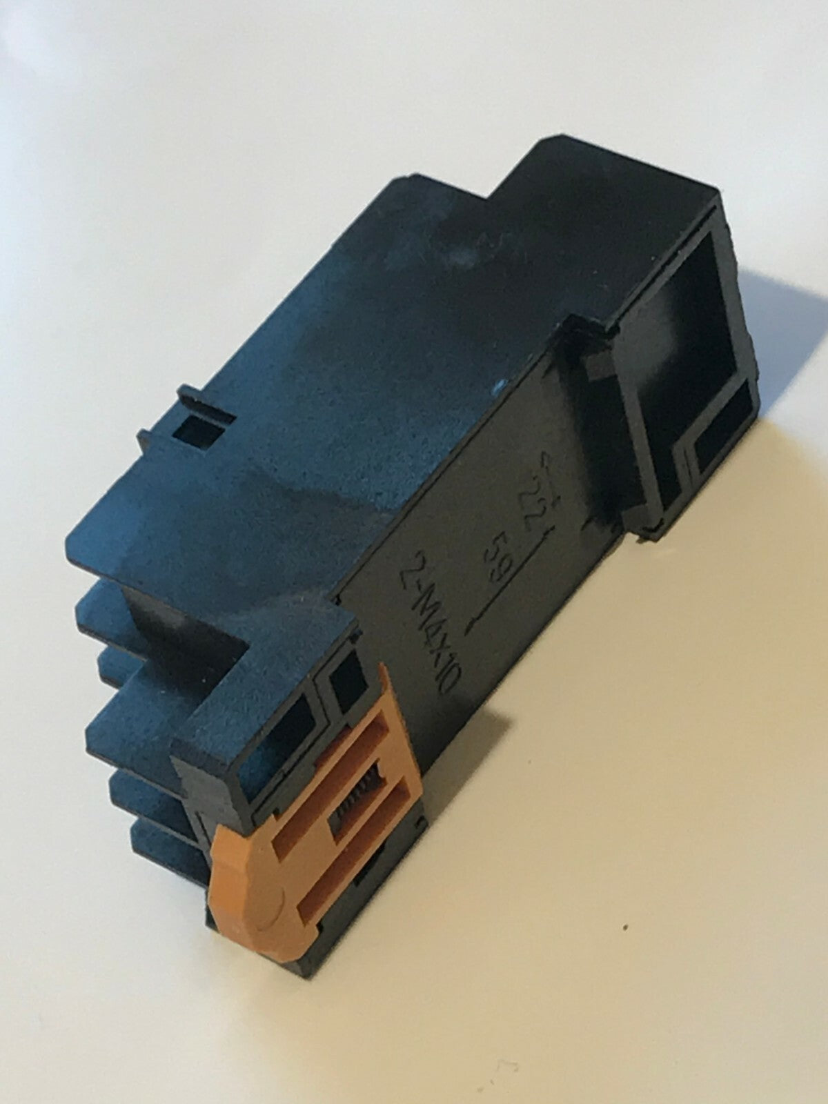 PYF11A 11 PIN RELAY BASE FOR 'MY3' RELAYS DIN RAIL OR SCREW DOWN MOUNT ad1J21