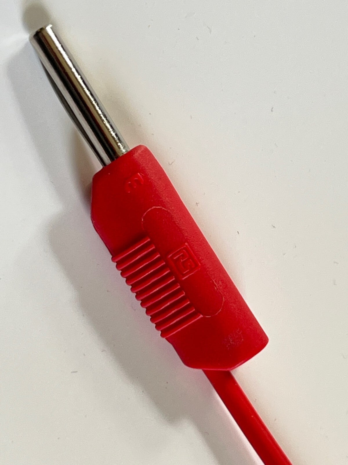 RS PRO QUALITY 4MM STACKABLE BANANA PLUG TEST LEAD 1.0M LONG RED ad1*19