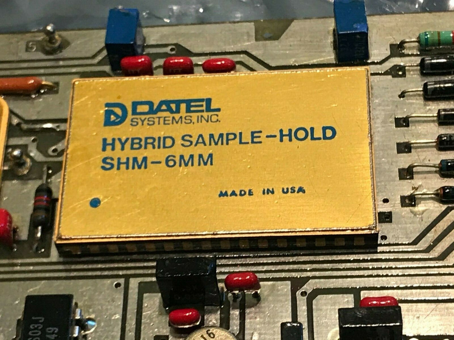 MILITARY PCB WITH DATEL SHM-6MM, ADC-HZ12BMM, OP16AJ, & OTHERS ae1*13