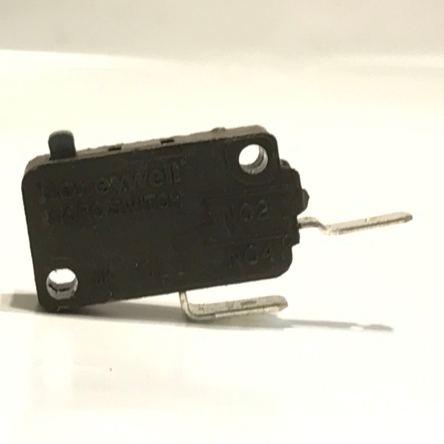 21 AMP G3 / V3 MICRO SWITCH USED IN SHOWERS, COOKER DOOR V5A130CB3X202 blb123