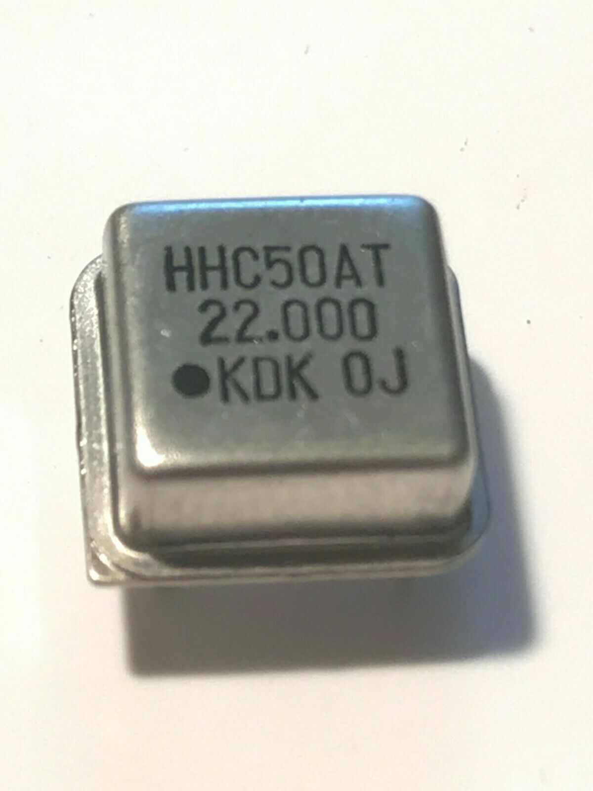XTAL CRYSTAL OSCILLATOR 4 PIN METAL CAN 8 PIN DIL SIZE ALL FREQUENCIES faa27
