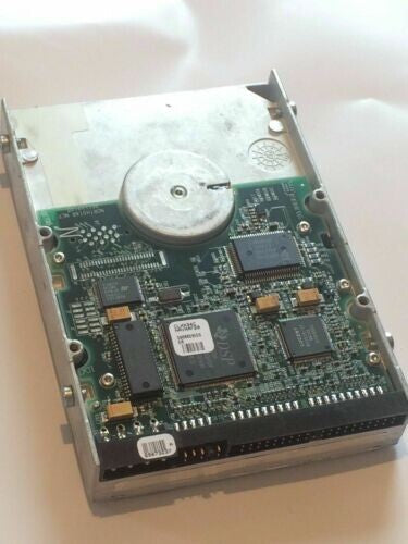 MAXTOR 83249D3 03B 34C 3CA 3.2GB IDE HARD DRIVE aa4ba3