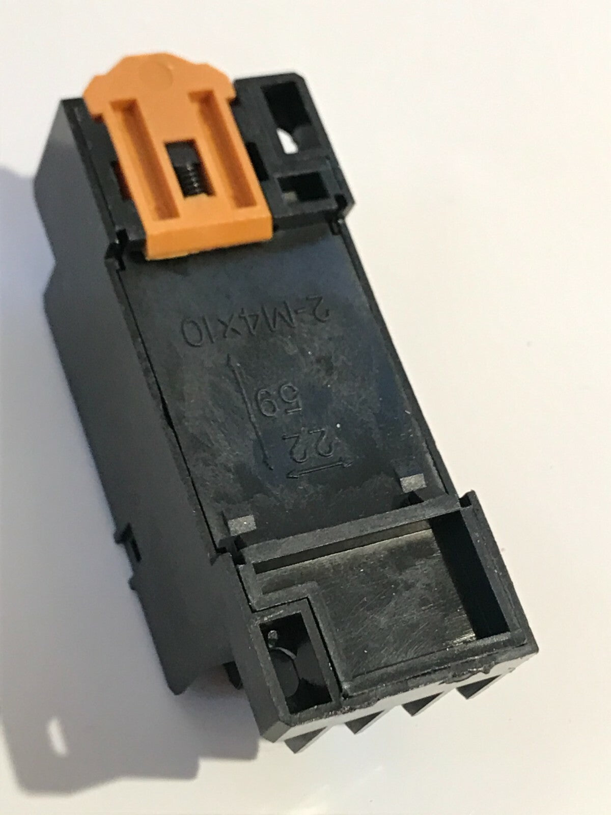PYF14A 14 PIN RELAY BASE FOR 'MY4' RELAYS DIN RAIL OR SCREW DOWN MOUNT ad2G2