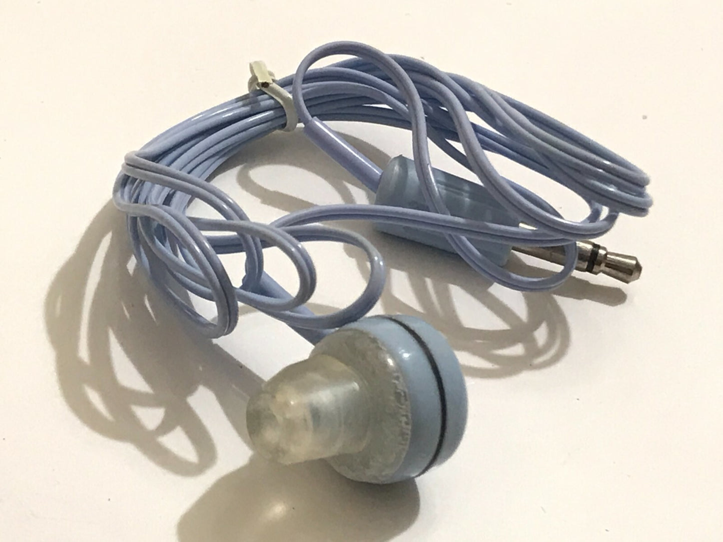 VINTAGE GROOVY TRANSISTOR RADIO MONO EARPIECE EAR PHONE MADE IN JAPAN faa16