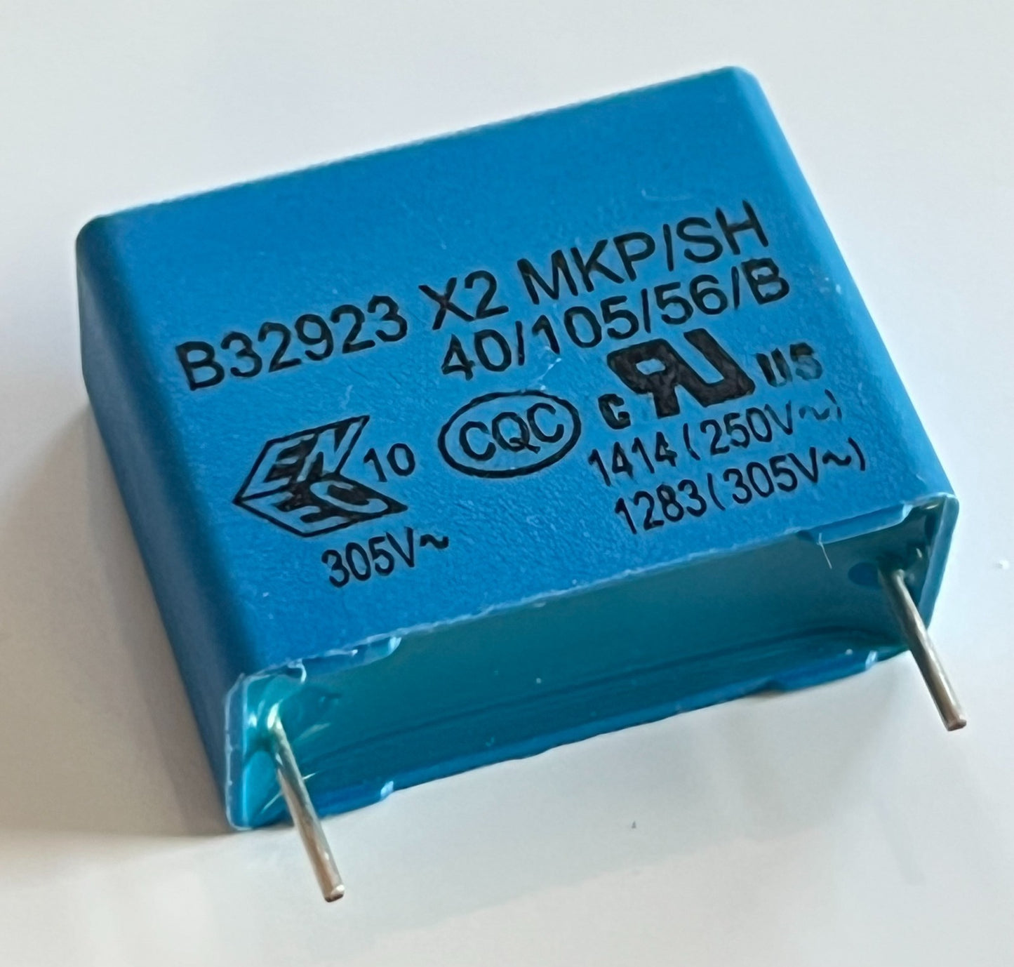 1uF 305V X2 RATED POLYPROPYLENE FILM MKP RADIAL CAPACITOR (X1) EPCOS fca10.3