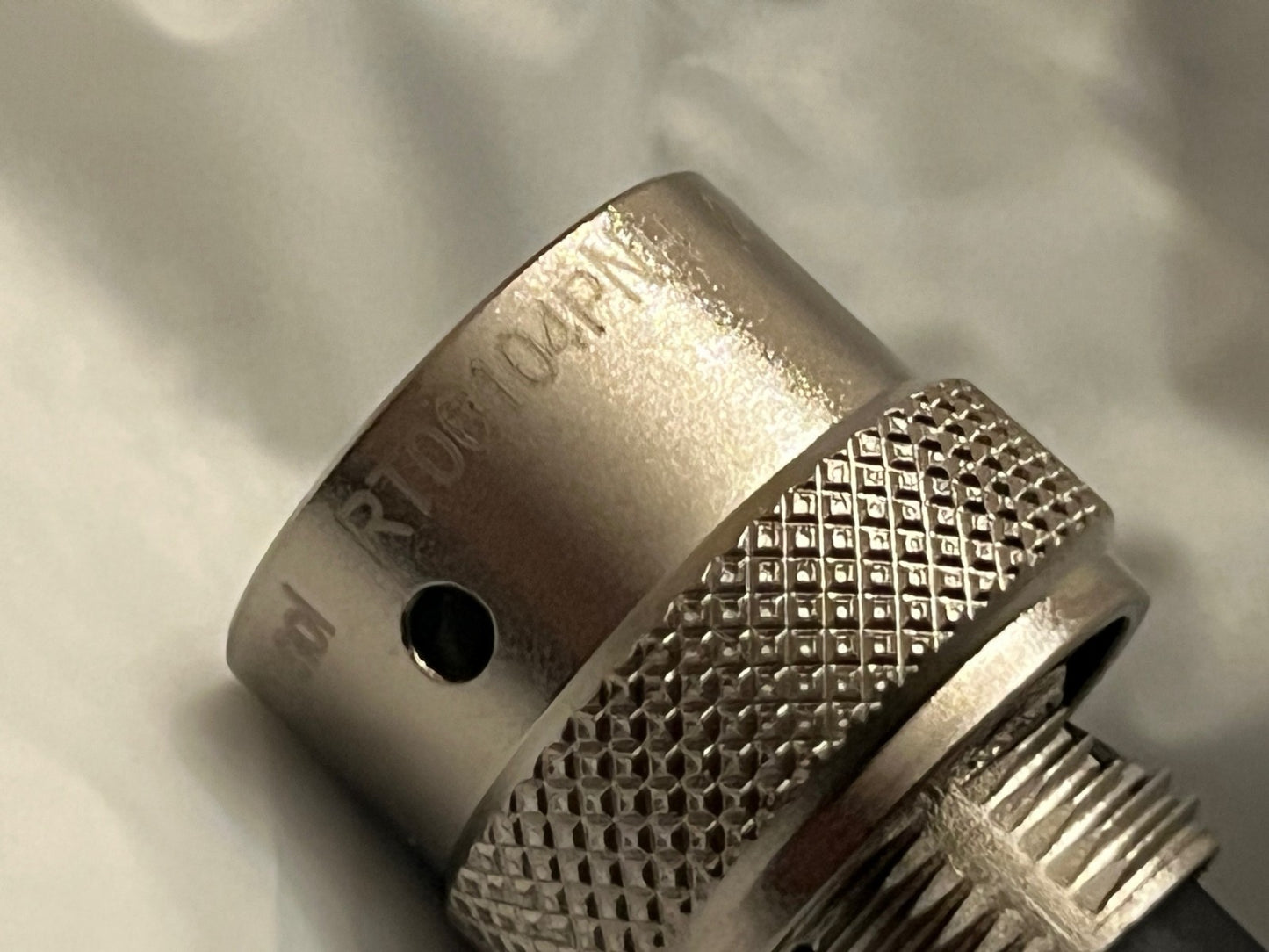 AMPHENOL RT06104PNH CIRCULAR CONNECTOR 4 POLE (X1) FD1D17