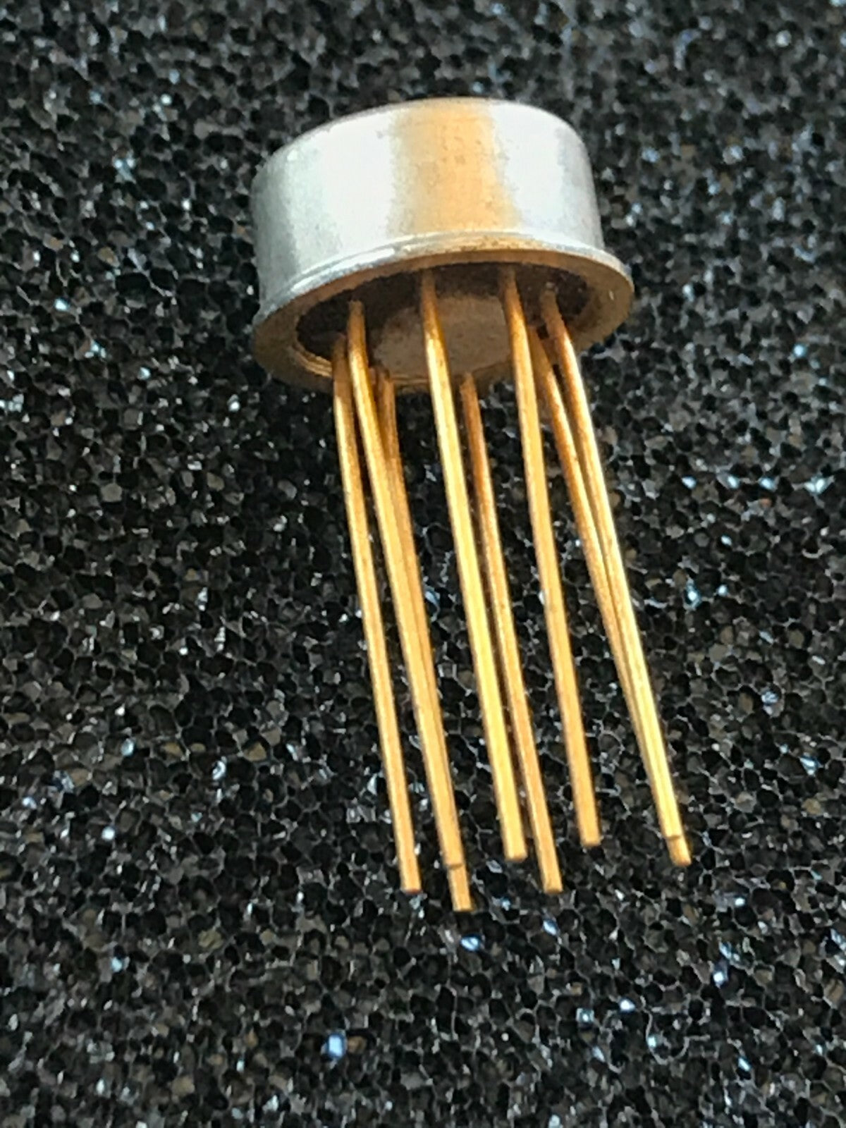 ORIGINAL TEXAS INSTRUMENTS SN75451BL TO5 METAL CAN CHIP UK STOCK x1 fd7d47