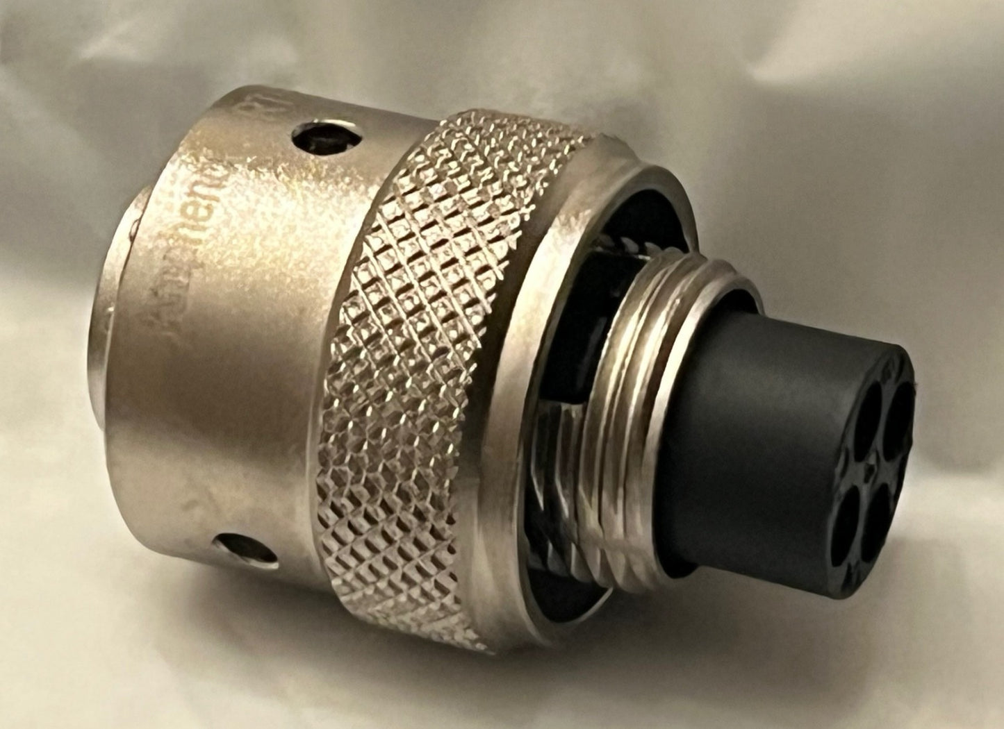 AMPHENOL RT06104PNH CIRCULAR CONNECTOR 4 POLE (X1) FD1D17