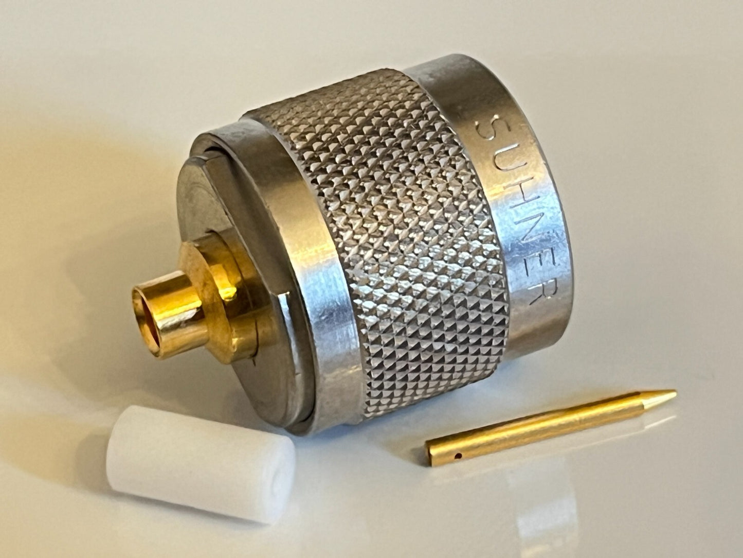 SUHNER 50 OHM N TYPE MALE CONNECTOR FOR SMALL COAX & .141 SEMI RIGID fd5h4