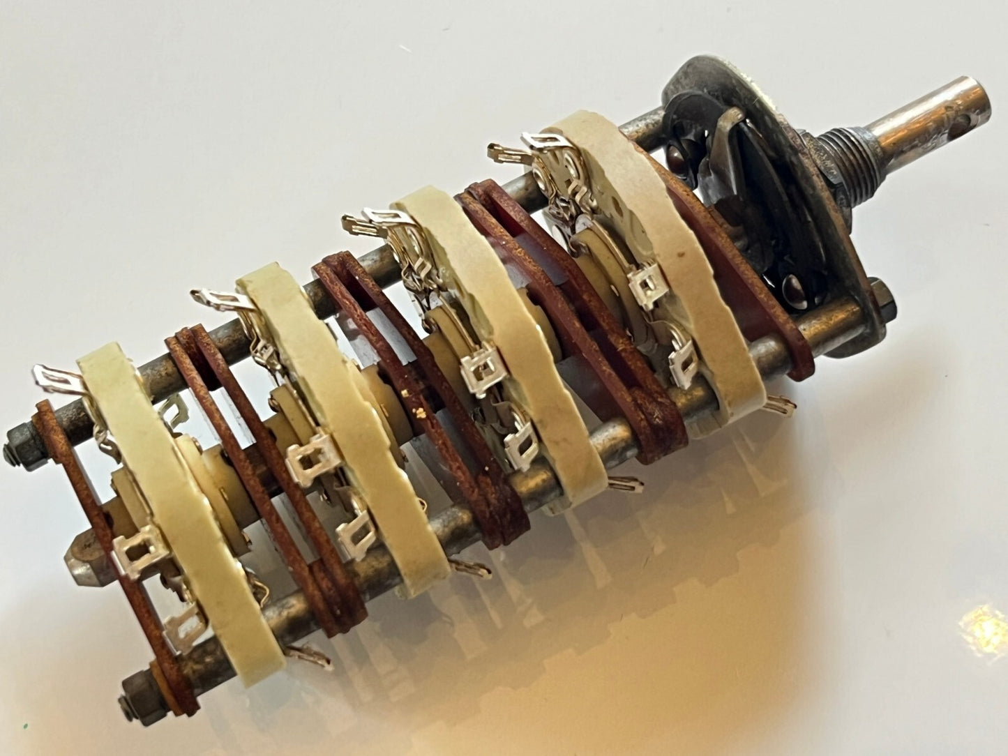 8 POLE 3 WAY CERAMIC ROTARY SWITCH MILITARY SPECIFICATION fbf2C