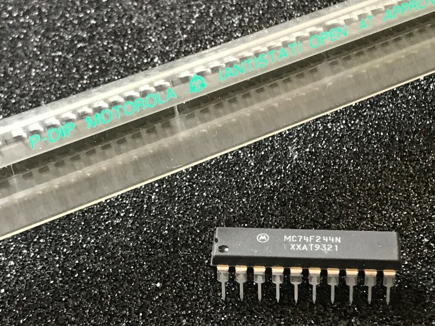 MC74F244N ORIGINAL MOTOROLA OCTAL 3 STATE TRANSCEIVER CHIP UK STOCK x1 fcb17.24