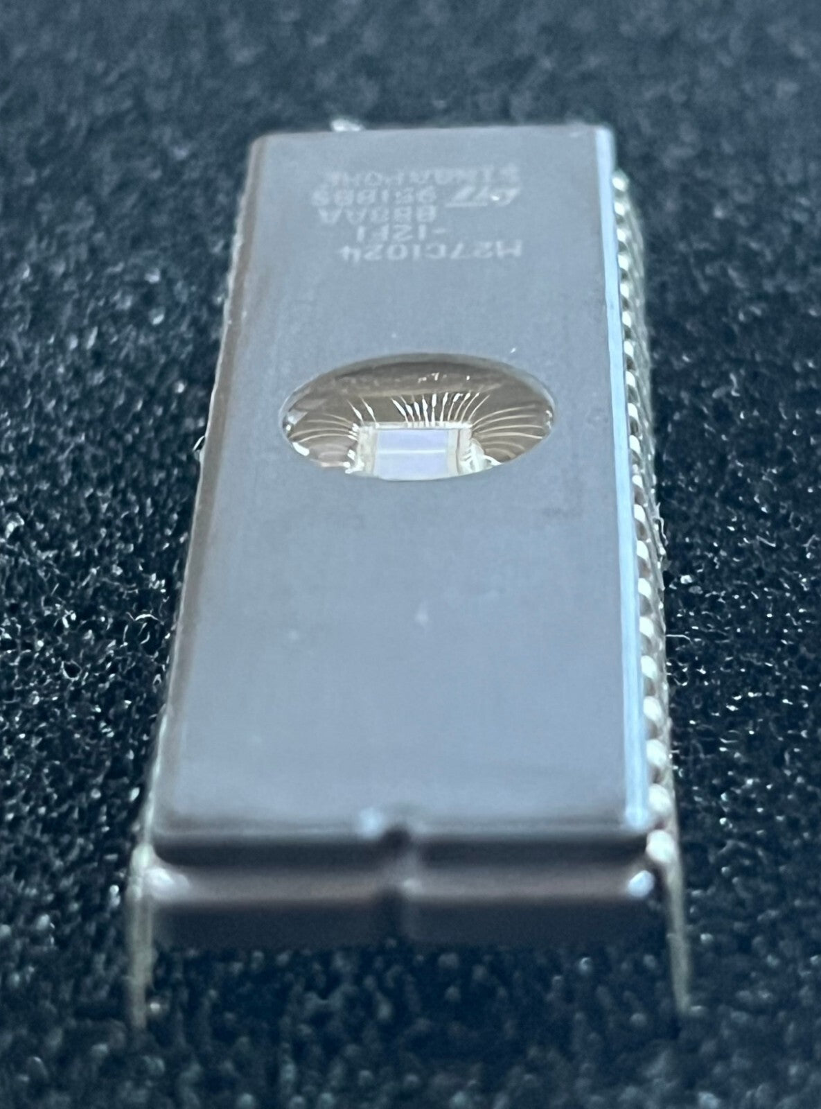 ST M27C1024-12F1 1MB 40 PIN EPROM UK STOCK x1 fd6d80